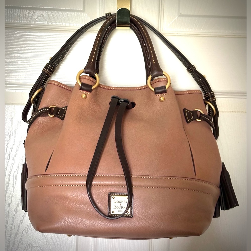 Dooney and Bourke Florentine Buckley Bag
